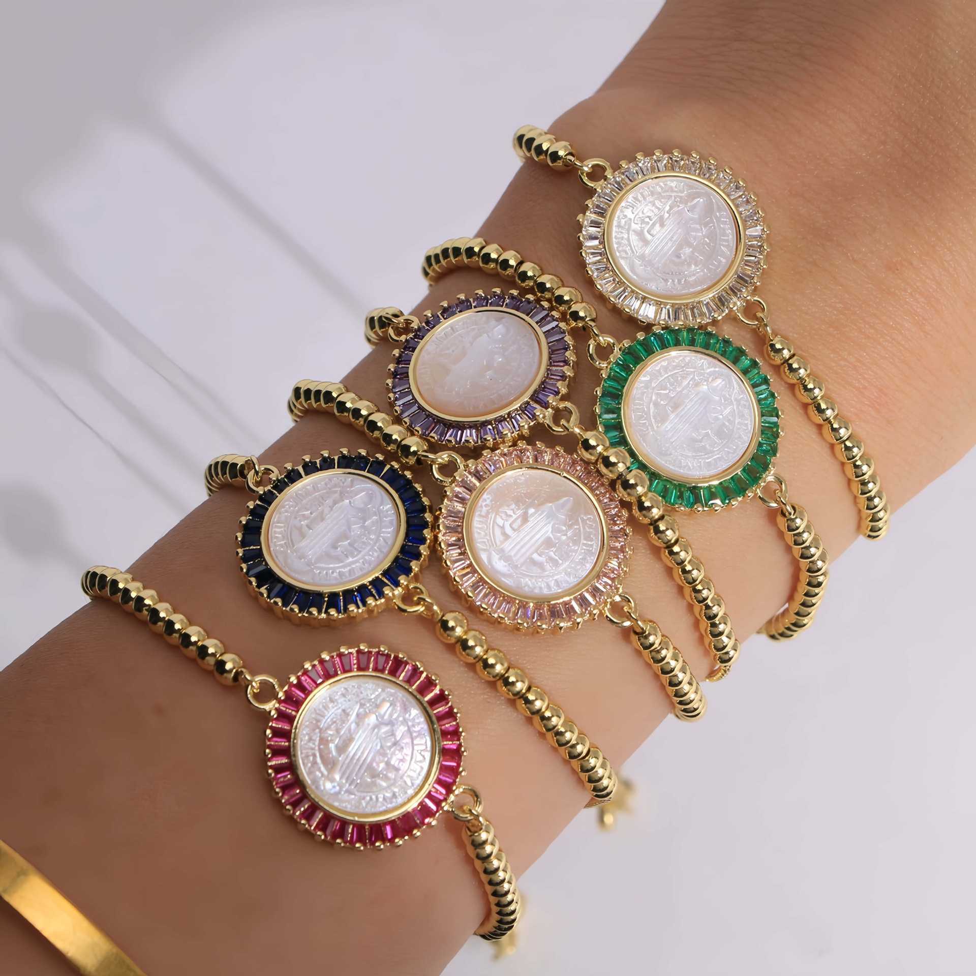Gold Gold-plated Shell Pendant Micro-inlaid Design Bracelet Women's Jewelry Copper Accessories