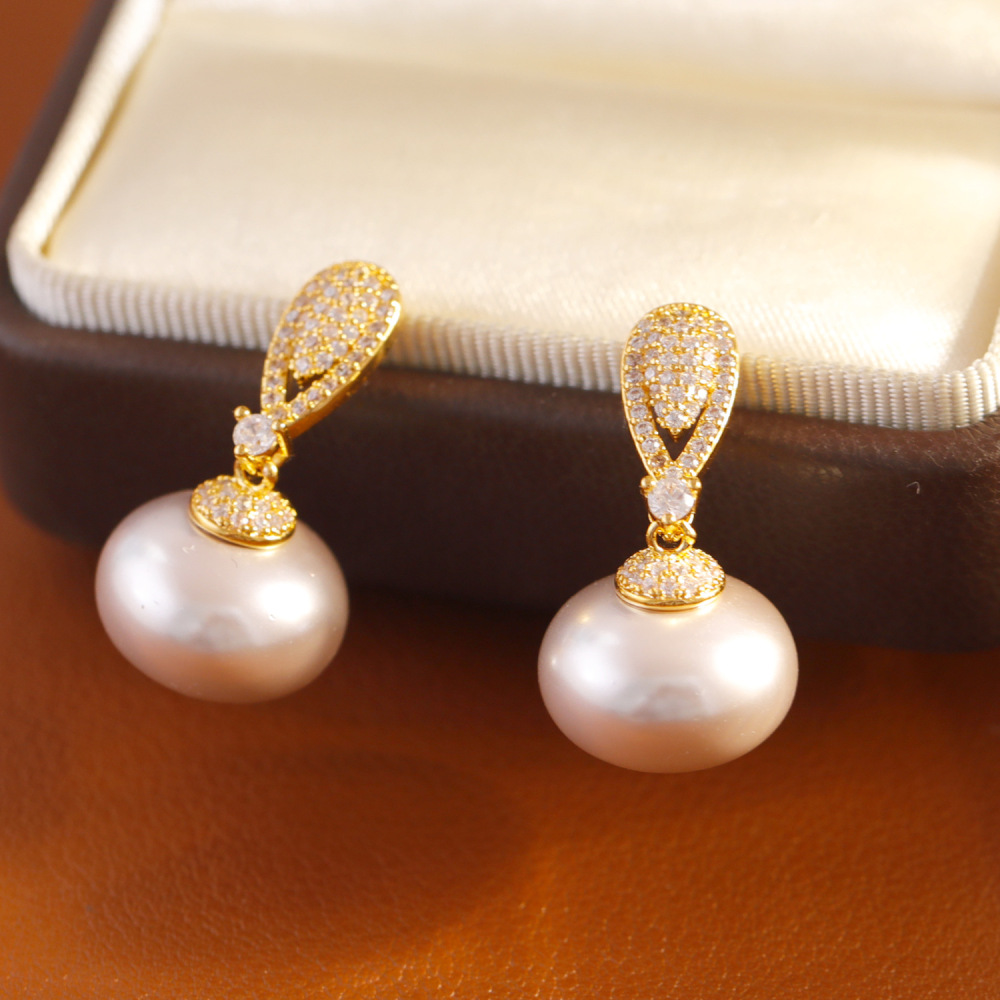 French Luxurious Sparkling Diamond Embedded Pearl Earrings Fashionable High-End Elegant Trendy Jewelry Accessories For Women