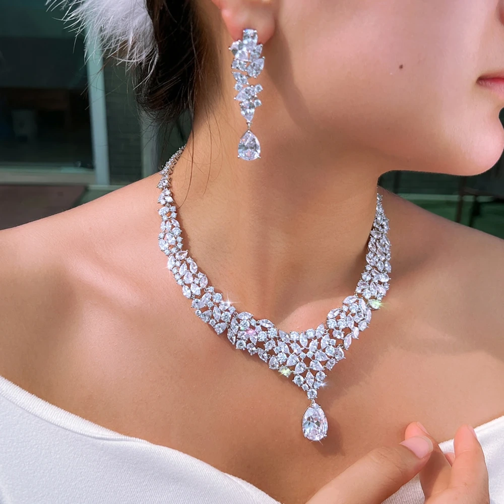 Copper Style White Gold Cubic Zirconia Necklace Earrings Two-Piece Set Shiny Water Drop Shaped Jewelry Set Suitable For Female Bride Party Banquet Wedding Wear
