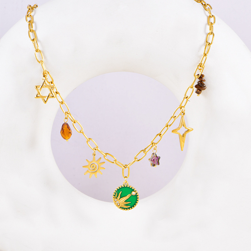 304 Stainless Steel Star PVD Coated 18K Real Gold Plated Vacation Classic Style Waterproof Non Tarnish Plating Paperclip Chain Pendant Necklace