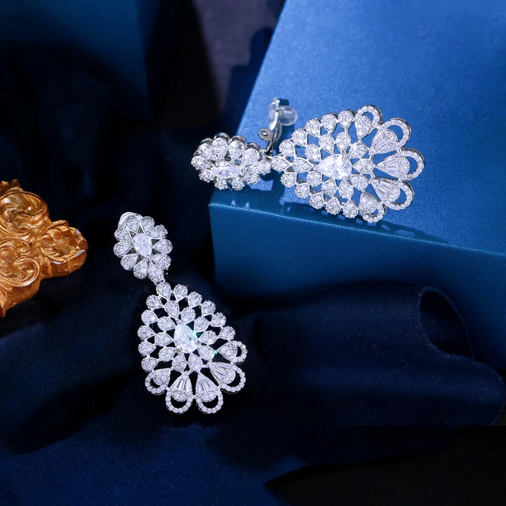 Fashion White Cubic Zirconia Clip-On Earrings Suitable For Wedding Party Bride Long Dangling Non-Pierced Earrings For Women