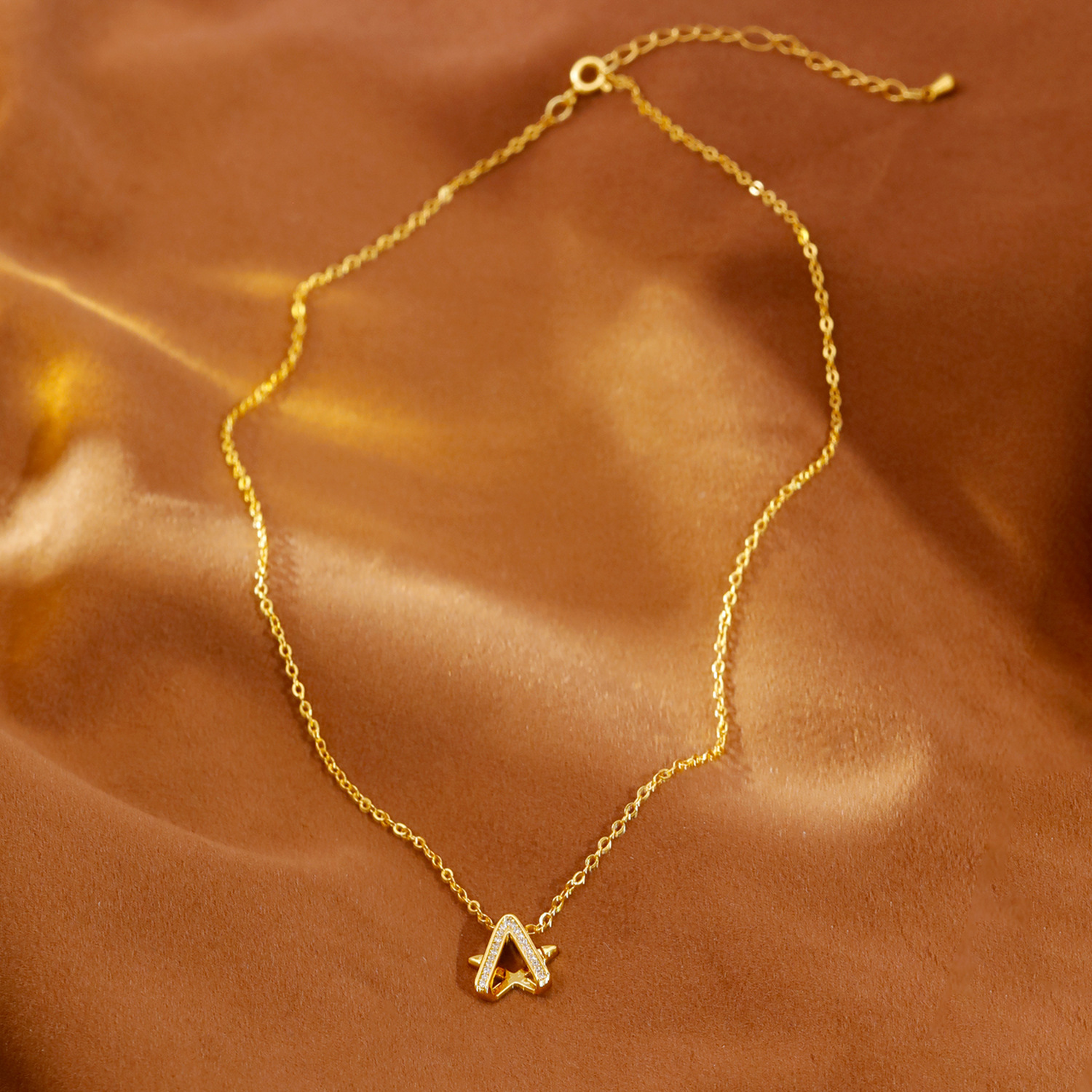 Luxury Commuting Diamond Embedded Necklace Fashionable OL Style Geometric Pattern Copper Material Women's Accessory Choker