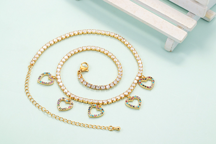Korean Fashion Heart Pendant Necklace Female Copper Inlaid Color Zircon Clavicle Chain