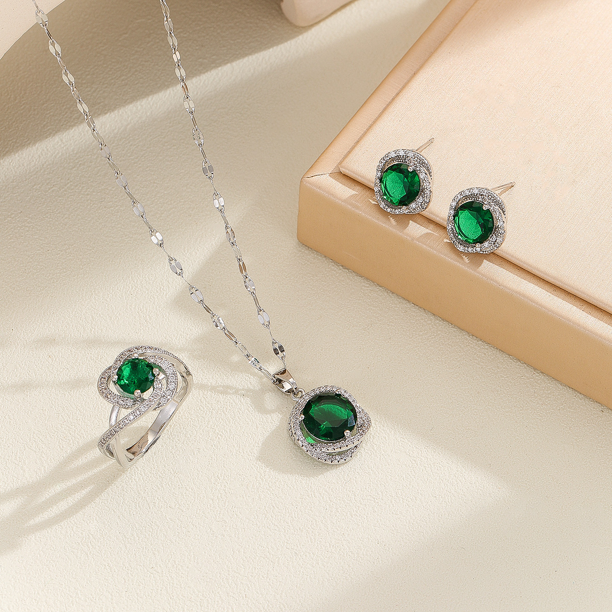 Elegant Retro French Style Copper Embedded Zirconia Ring Necklace Earring Set For Women Flashy Unique Three-piece Jewelry