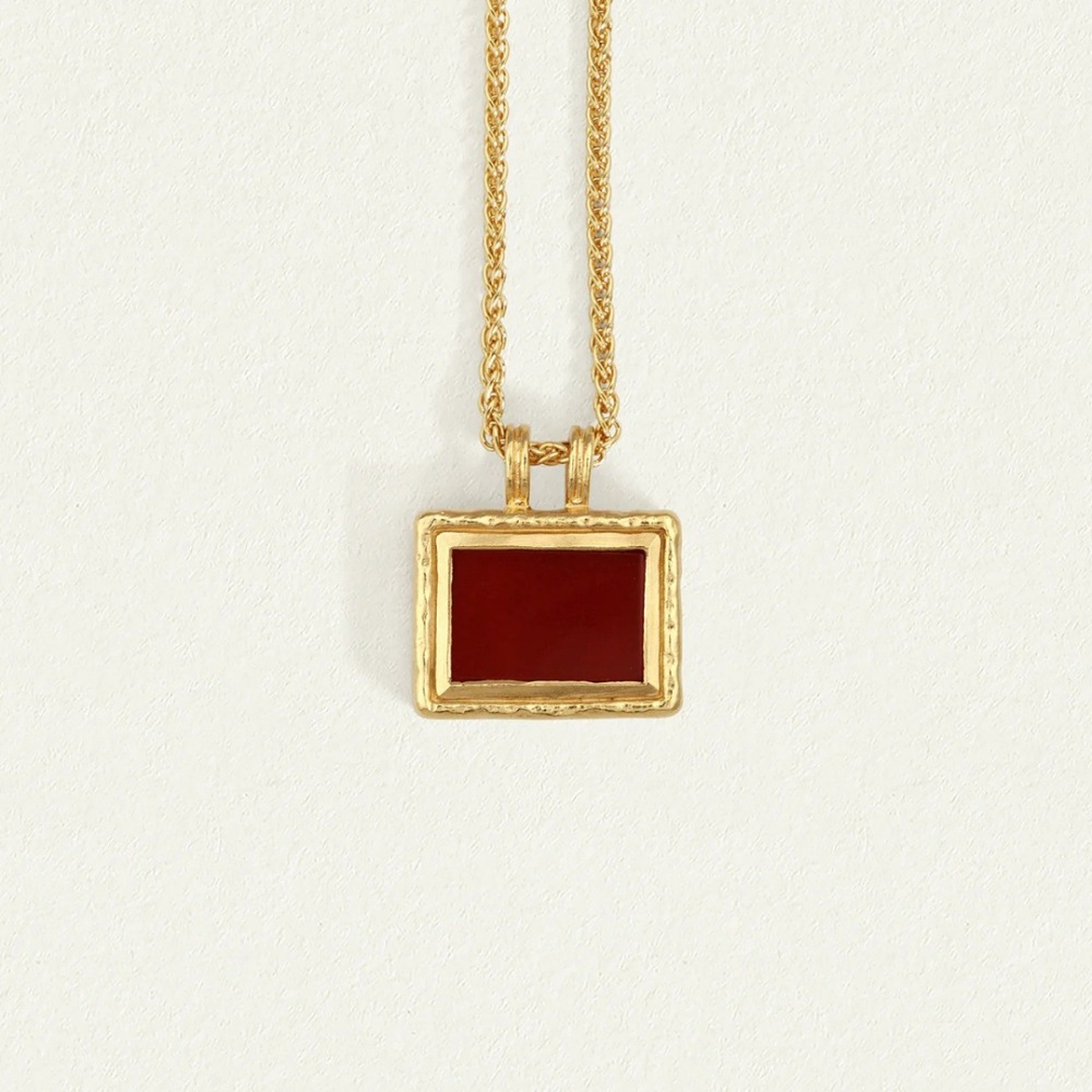 Red Agate Pendant Twist Chain Necklace Design Metal European Women Jewelry Accessories