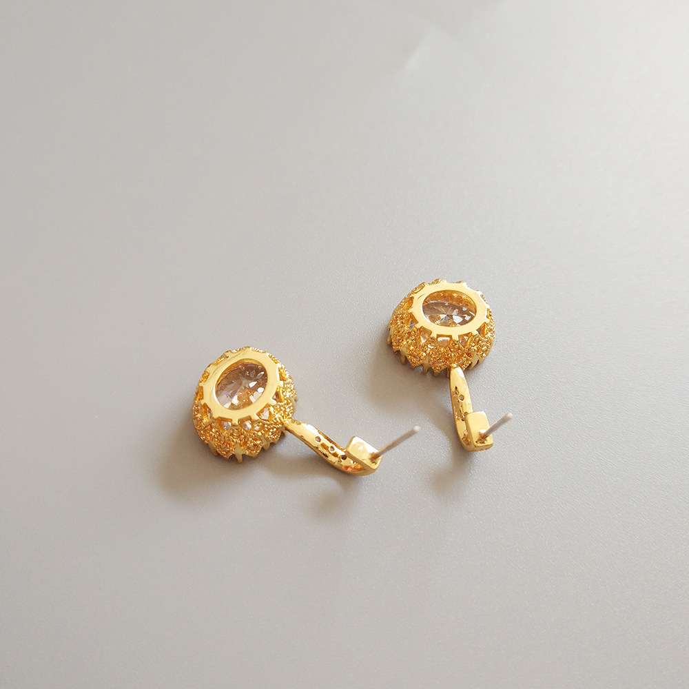 925 Silver Needle Fashionable Earrings Geometric Pattern Simple Style Women's Jewelry Accessories White Match Gemstone Embedded