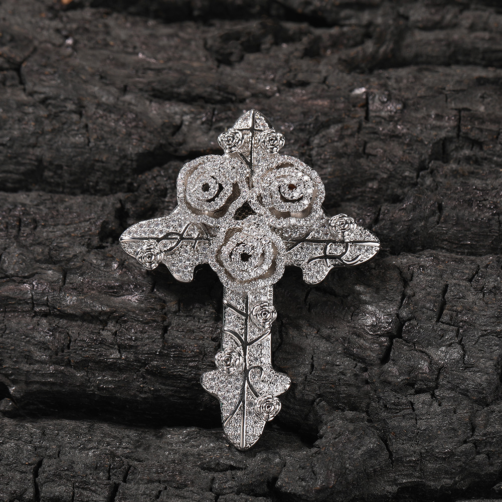 Fashion Style Rose Cross Zircon Pendant Twisted Chain Necklace Unisex Couple Accessories Geometric Pattern Copper Material