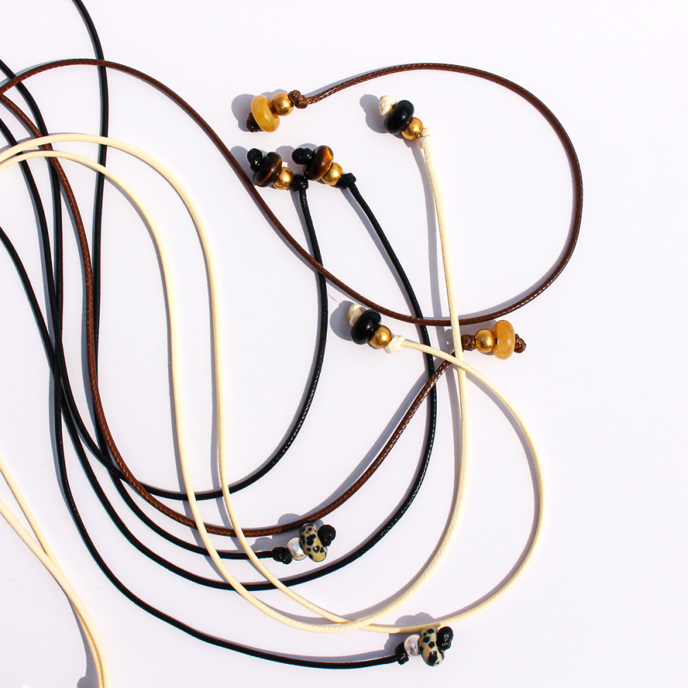 Natural Spotted Tiger Eye Stone Pendant Leather Rope Casual Long Necklace Adjustable Self-tying Sweater Chain Fashionable Ladies Holiday Style Accessories