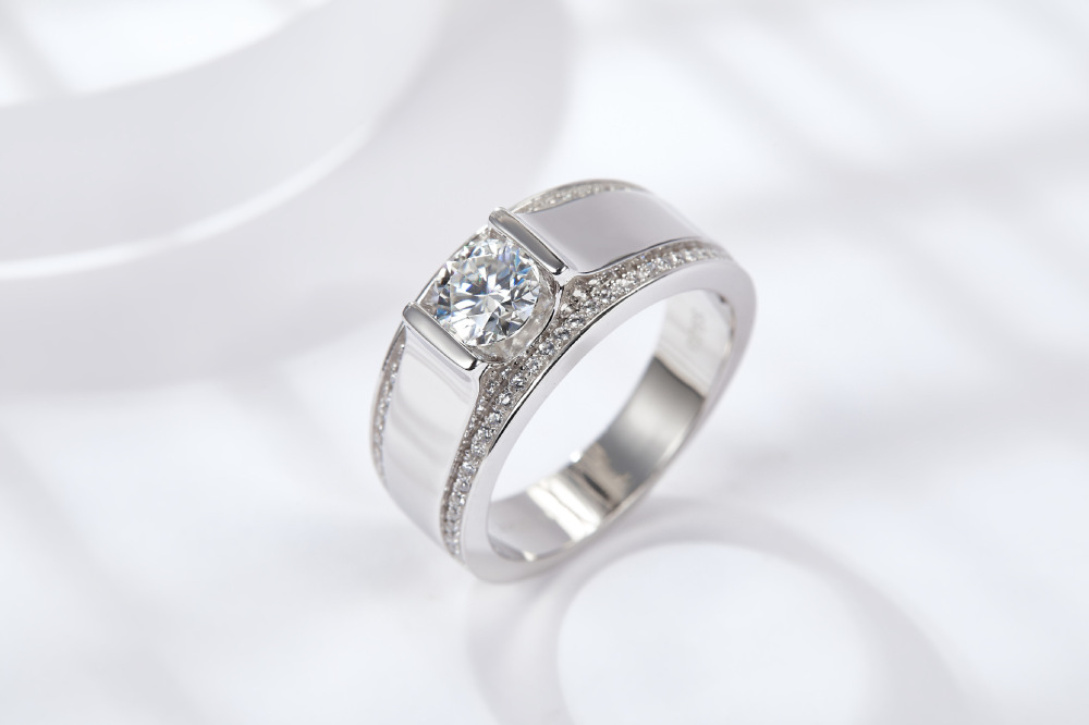 Moissanite Rings Geometric