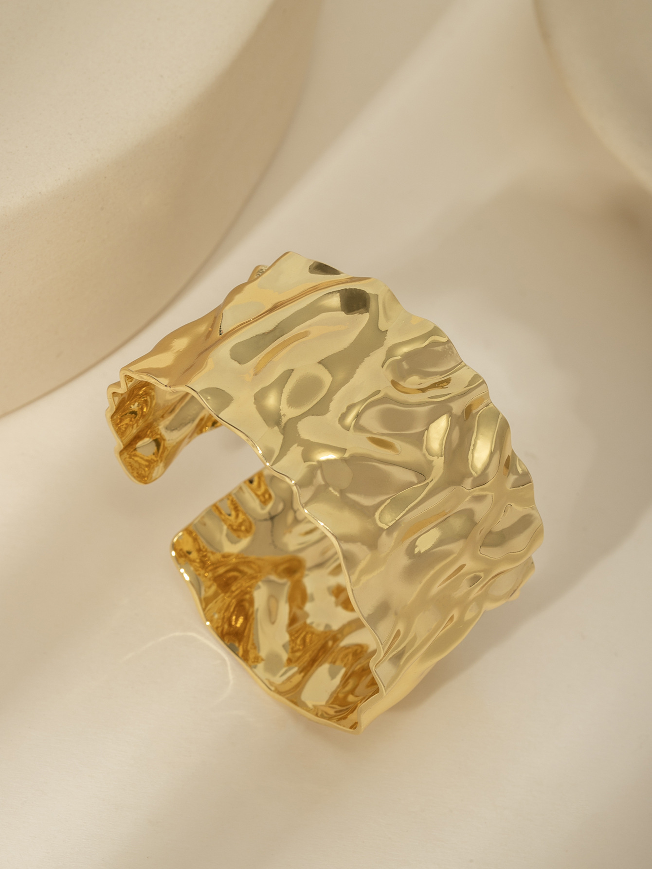 Stainless Steel Open Bracelet 18K Gold Plated Minimalist Geometry Classic Retro Design Luxury Wide Edge Fashion Jewelry