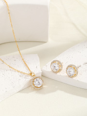 Golden White Zirconium