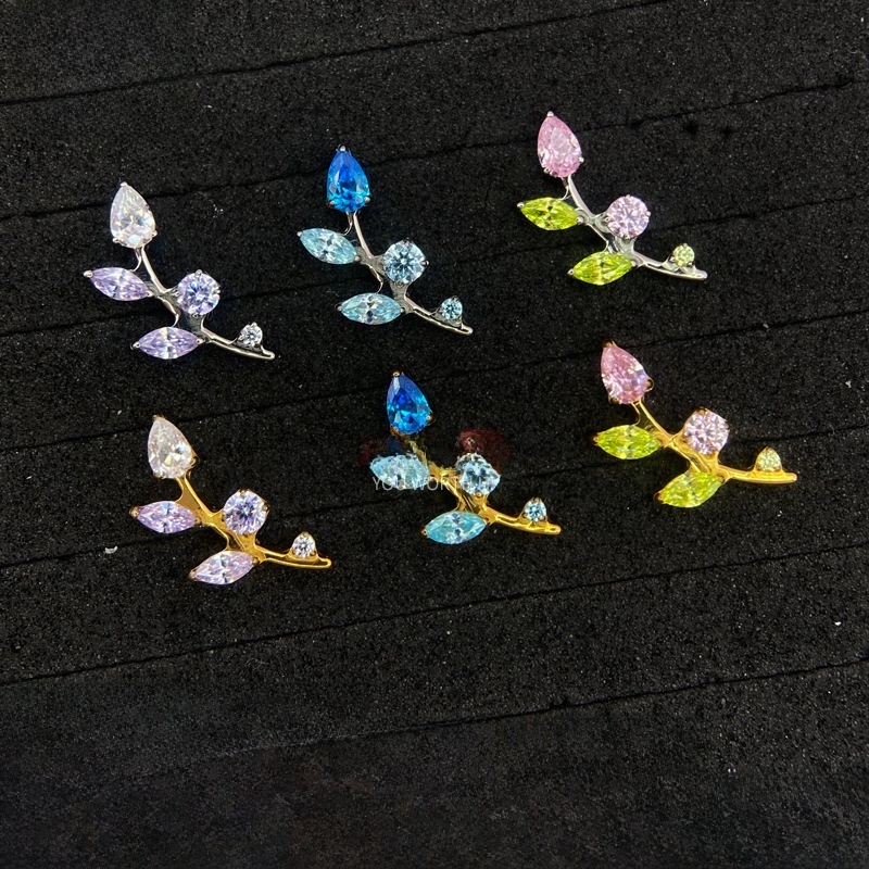 Colorful Leaf Titanium Alloy Ear Studs Inner Spiral Lip Piercing Accessories G23 Titanium Body Piercing Jewelry Unisex