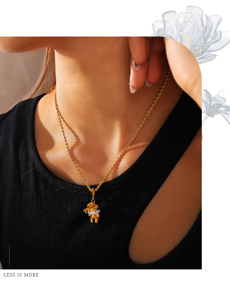 New Fashion Light Luxury Bear Pearl DIY Pendant Necklace Stainless Steel 18K Gold Plated Versatile Necklace