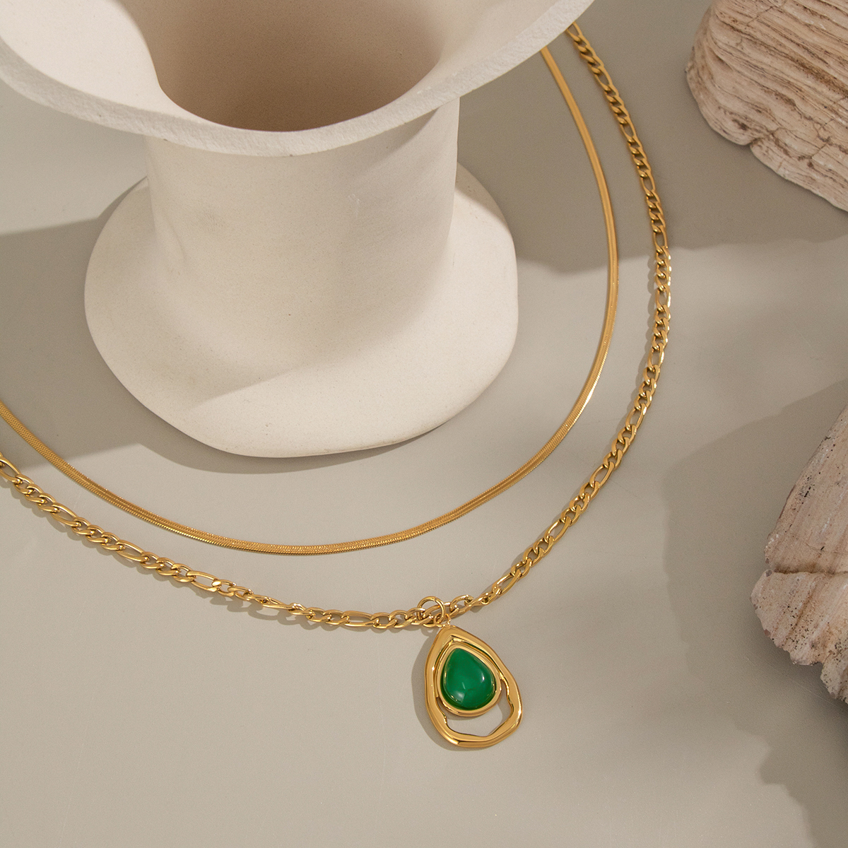 Elegant Natural Stone Waterdrop Green Double Layer Necklace Fashionable Stainless Steel 18K Gold Plated Women's Jewelry Accessory