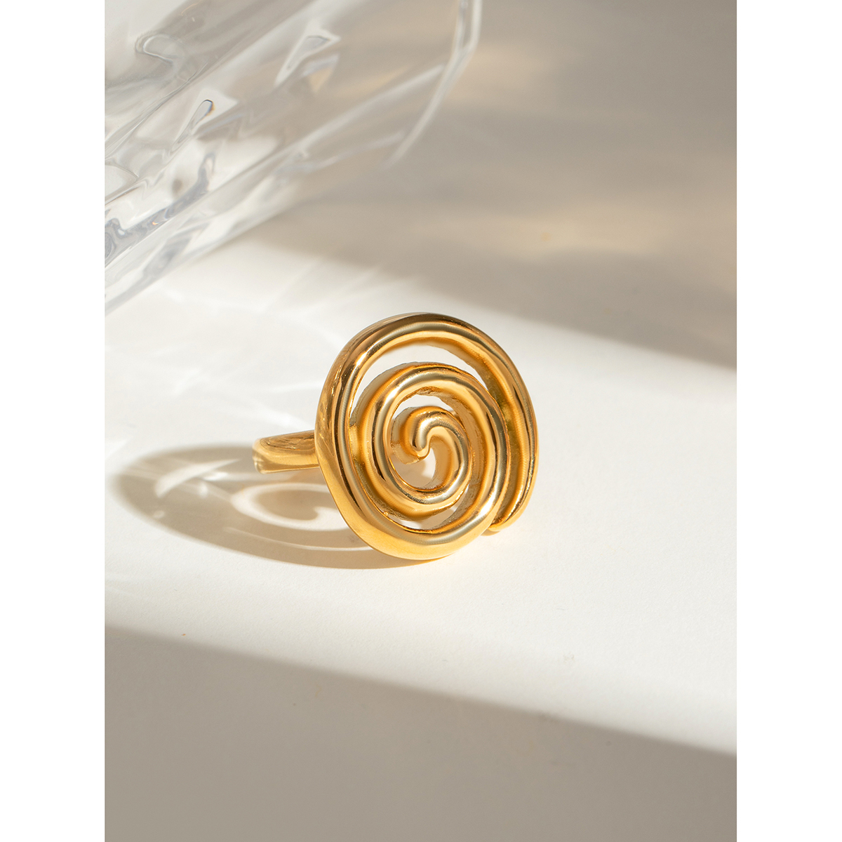 304 Stainless Steel Spiral Stripe PVD Coated 18K Real Gold Plated Simple Style Classic Style Gold Anxiety Ring