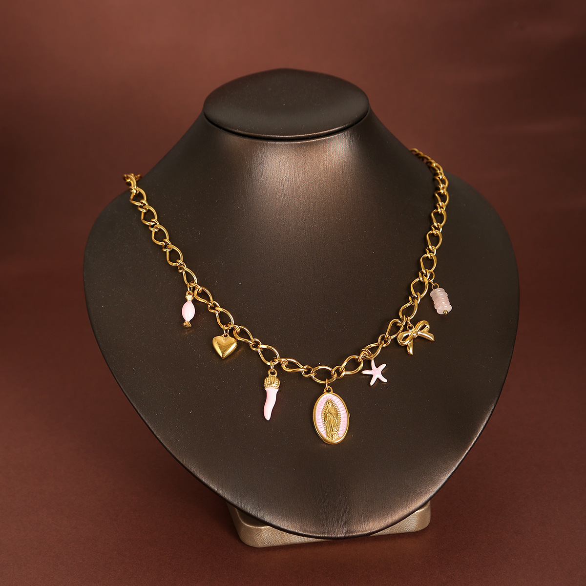 Luxurious 304 Stainless Steel Necklace Set For Women Fashion Jewelry European And American Style Mother Pendant Star And Heart Pattern Vacuum Electroplating Furnace Multi Pendant