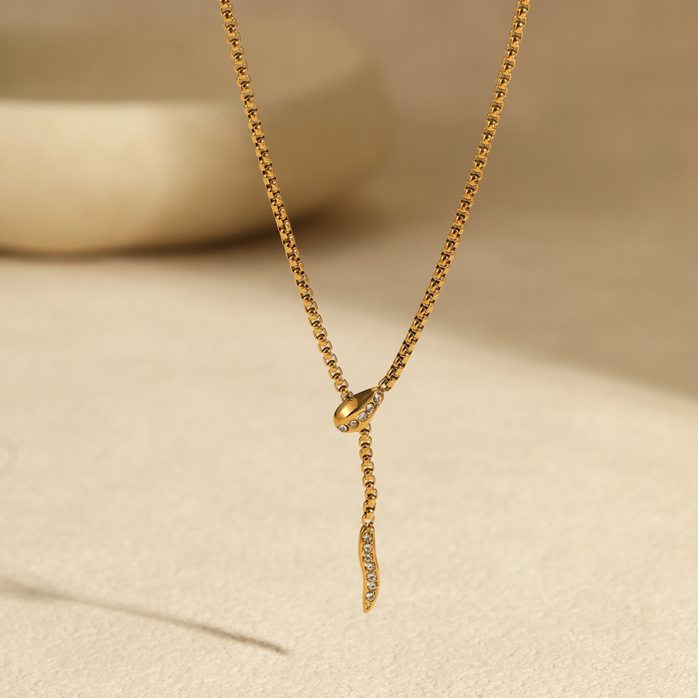 AS Jewelry Cross-Border Hot Selling Micro Pave Zircon Copper Plated 18K Gold Mermaid Pendant Necklace Clavicle Chain For Women Nkb140