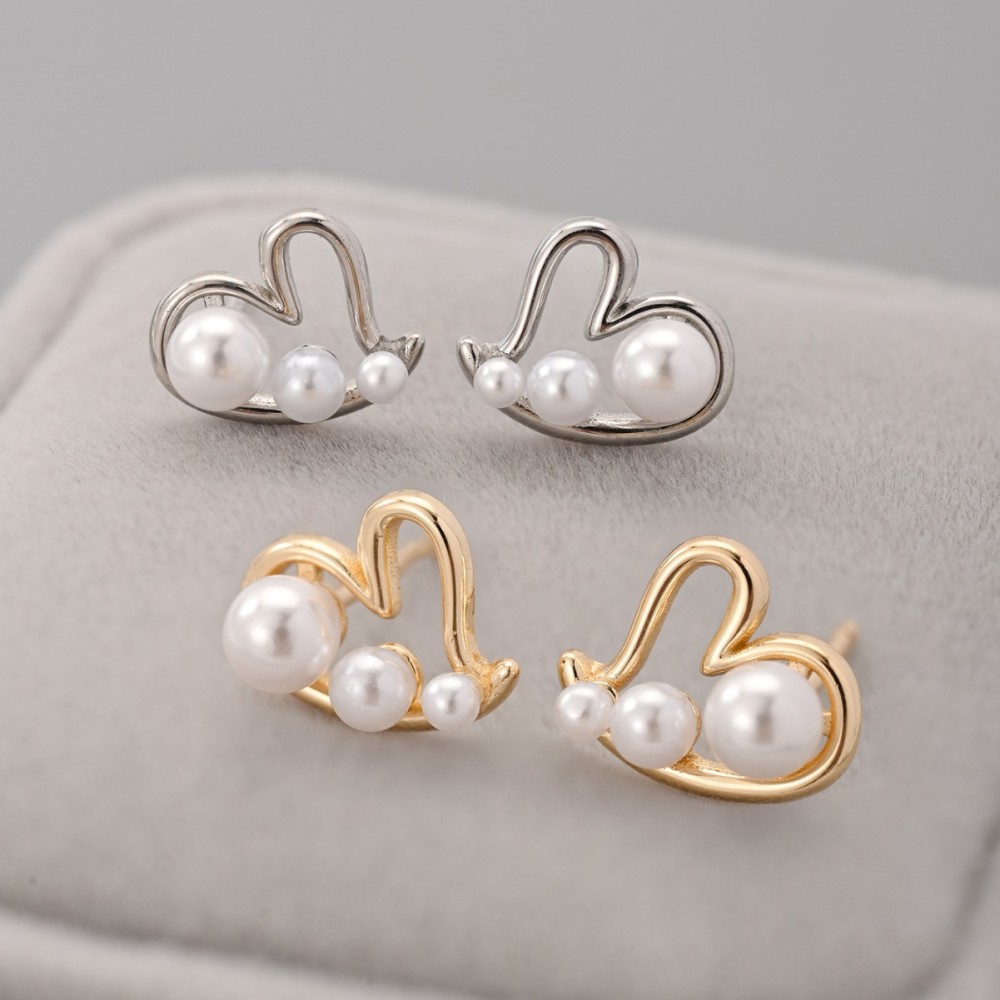 925 Sterling Silver Vintage Heart Pearl Stud Earrings Women's Trendy New Style High-End Unique Design Jewelry Accessories