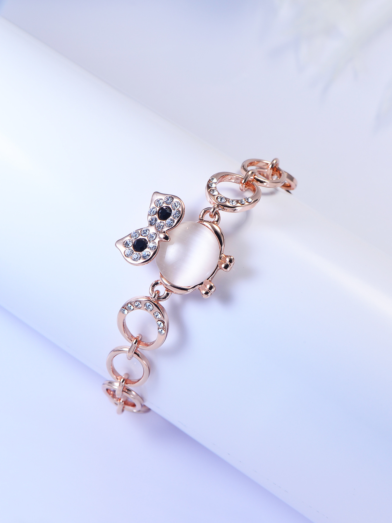 Handmade Rose Gold Cat's Eye Stone Small Animal Cute Moonstone Owl Bracelet Minimalist Style Jewelry For Women Business Occasion
