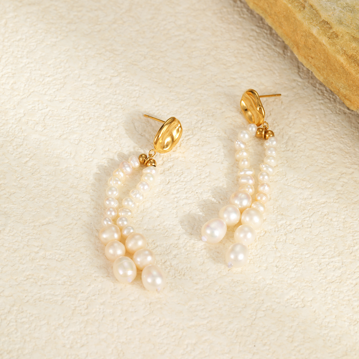 PVD Coated Real Gold Plated Round 304 Stainless Steel Freshwater Pearl Elegant Classical Waterproof Non Tarnish Drop Earrings
