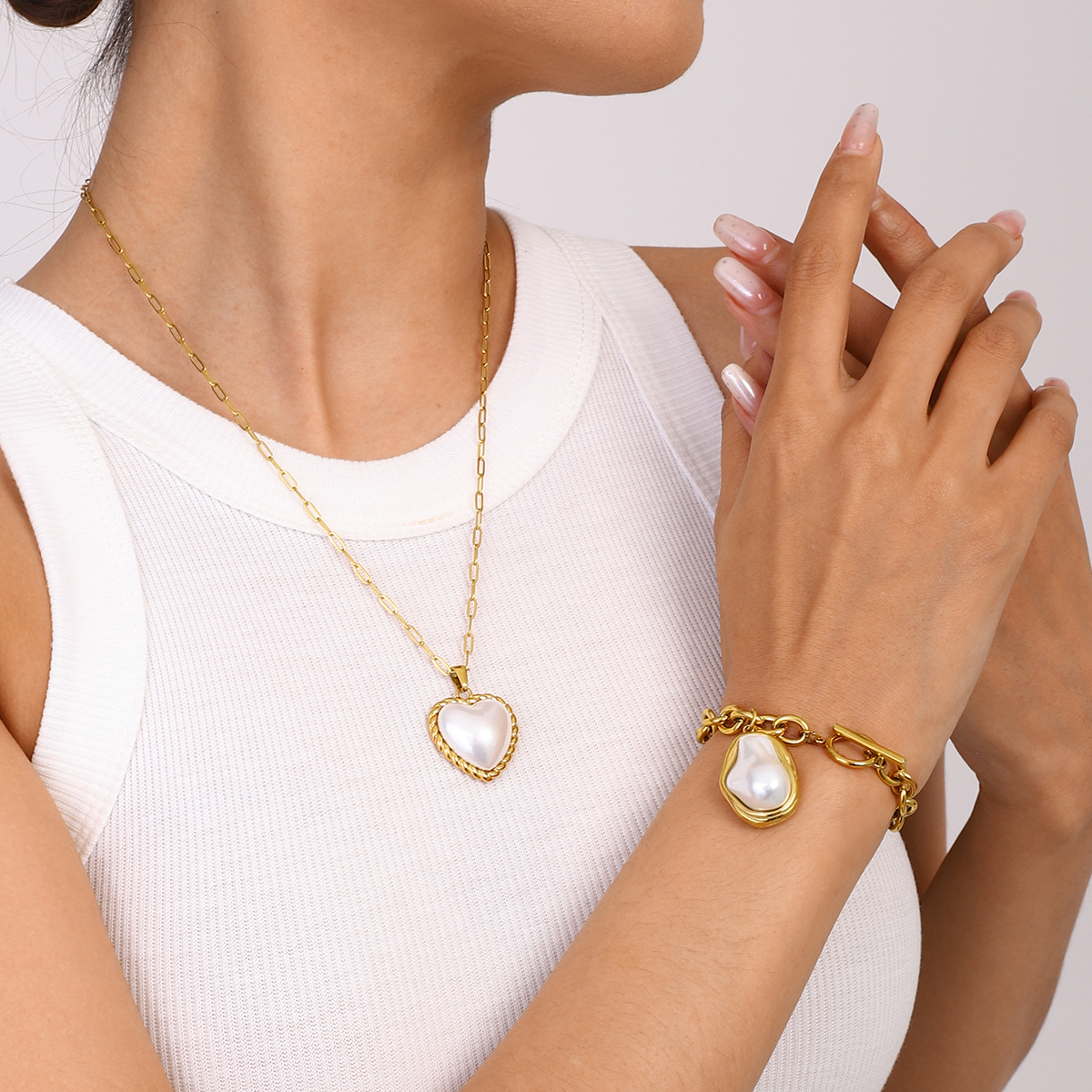 Women's 304 Stainless Steel Cable Chain PVD Coated 18K Gold Plated Toggle Inlay Irregular Pearl Bracelets Imitation Pearl Jewelry