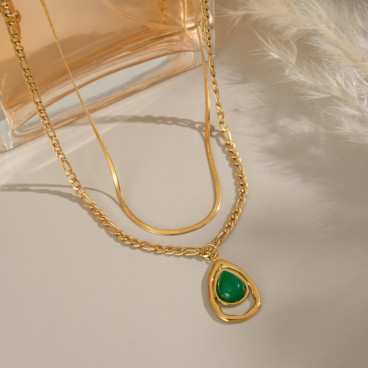 Elegant Natural Stone Waterdrop Green Double Layer Necklace Fashionable Stainless Steel 18K Gold Plated Women's Jewelry Accessory
