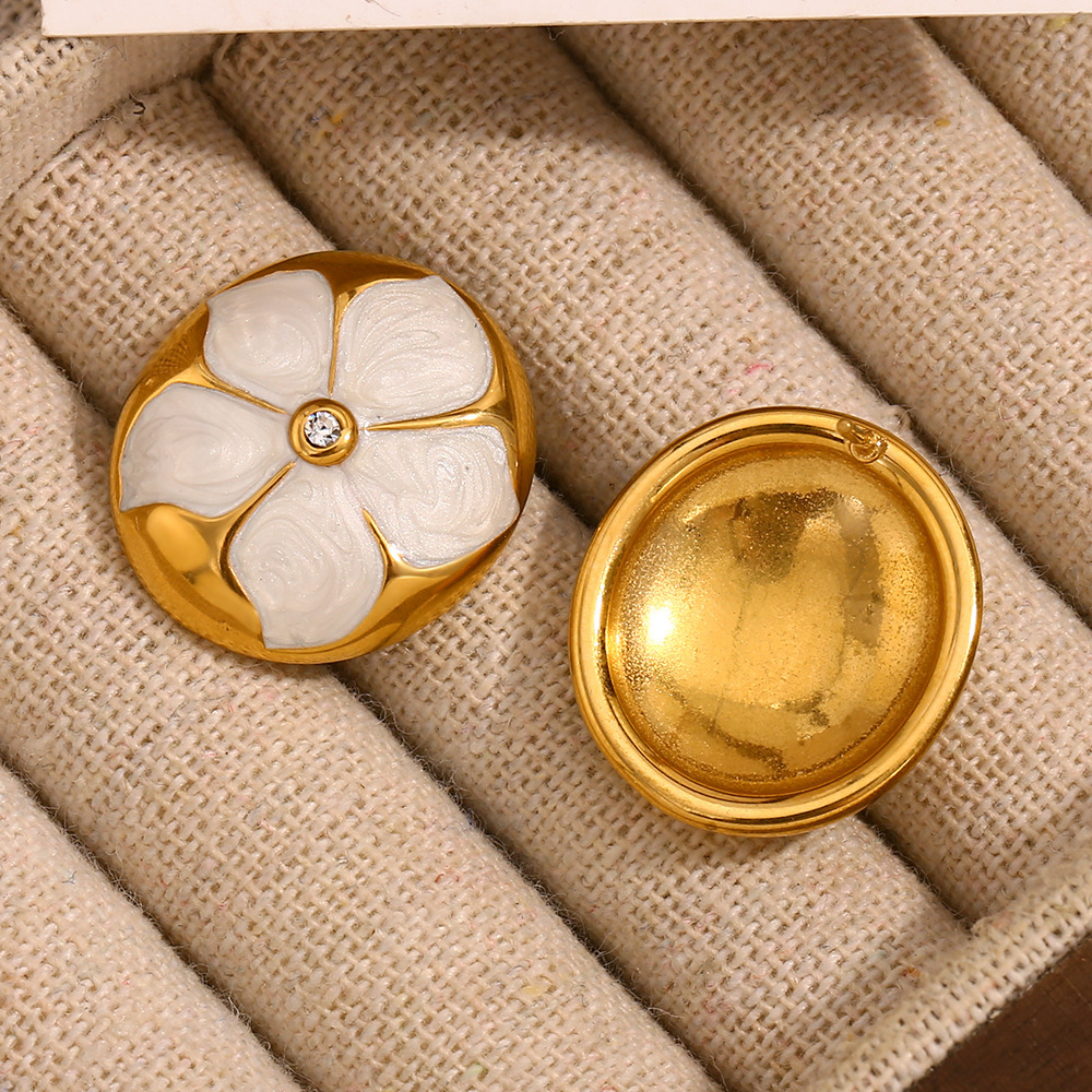 PVD Coated Real Gold Plated Flower 304 Stainless Steel Vacation Classic Style Waterproof Non Tarnish Ear Studs