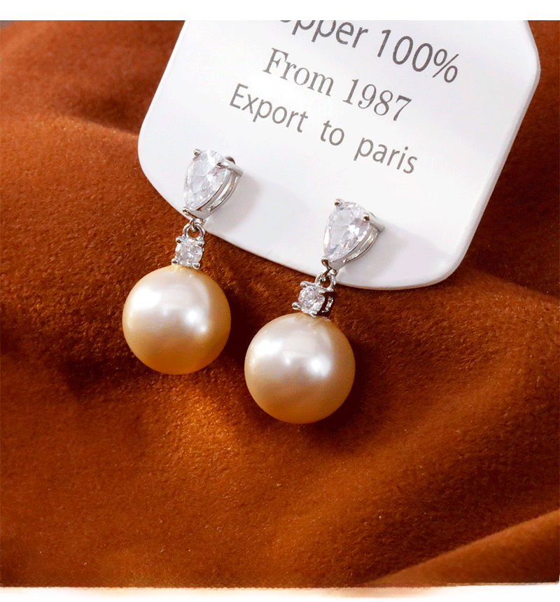 Fashionable Pearl Earrings Women's Round Zirconia Studs Luxury Light Elegant New 2025 Trendy Jewelry Accessories