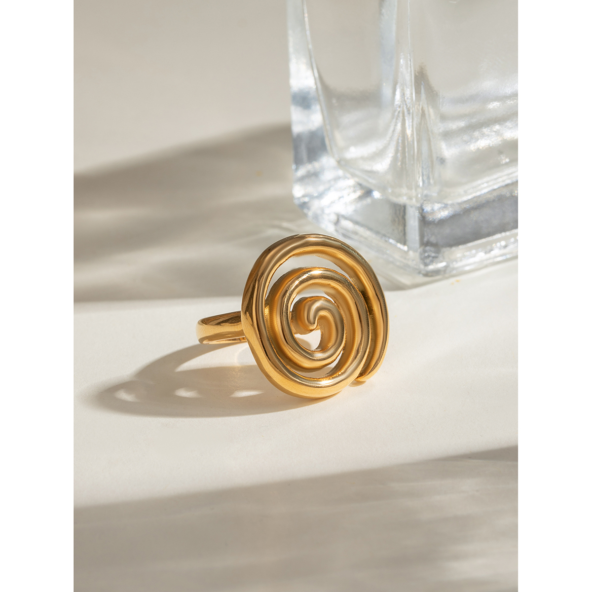 304 Stainless Steel Spiral Stripe PVD Coated 18K Real Gold Plated Simple Style Classic Style Gold Anxiety Ring
