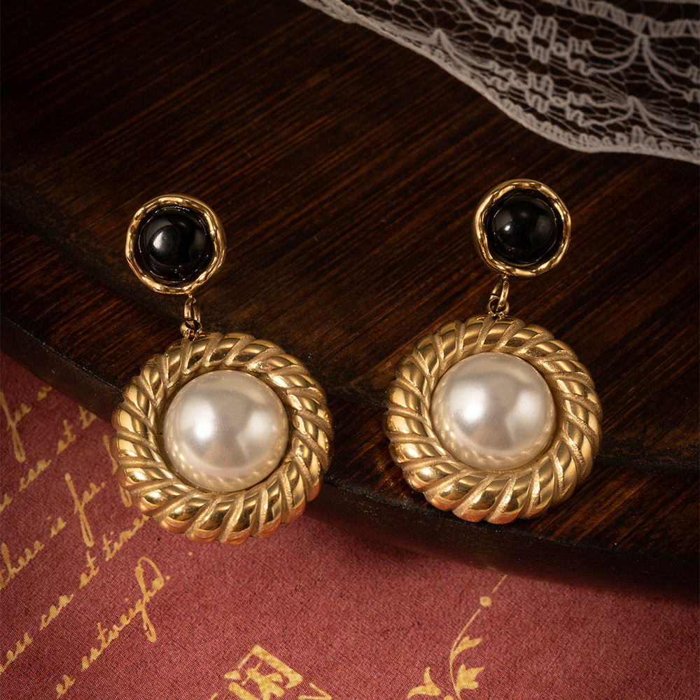 Geometric Copper Classic Style Drop Earrings