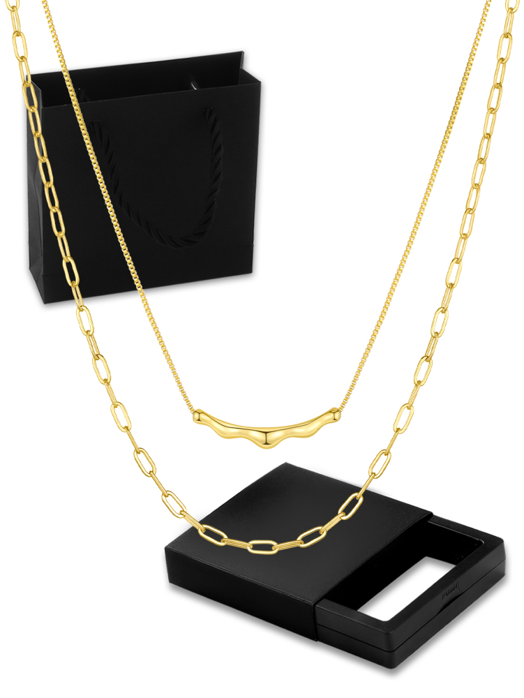 Women's 18K Gold Double Layer Stacked Necklace Set Gift Box Gold Geometric Square Buckle Chain + Micro Pave Diamond Chain French Light Luxury Style Niche Design Choker Exquisite Versatile Accessories