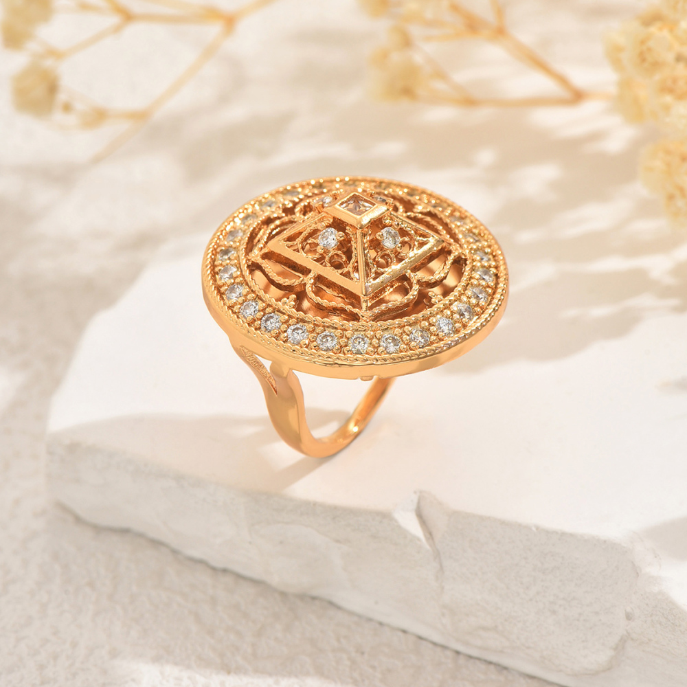 1 Piece Copper Inlaid Zircon Material Vintage Elegant Gorgeous Women's Ring Party Banquet Jewelry Accessories Round Copper Ring