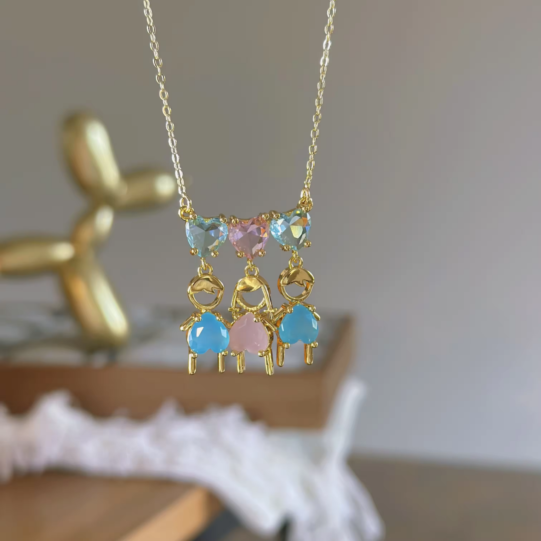 Hot Sale Men's And Women's Doll Heart-Shaped Zircon Pendant Necklace Copper Strips 18K Gold Plated Fashion Ornament Necklace Gift
