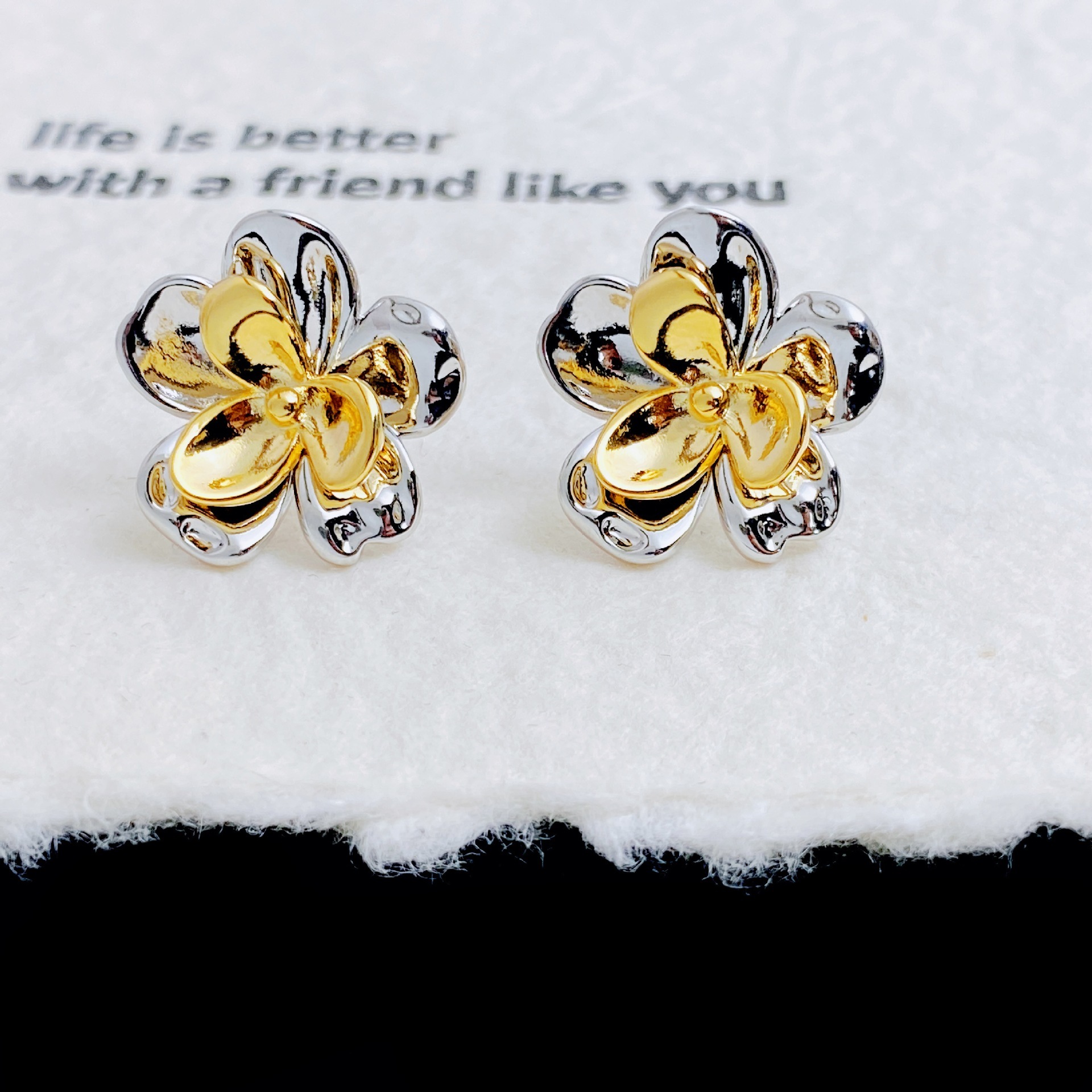 Bohemia Style Floral Ear Cuff Women S925 Silver Needle Fashion Contrast Color Simple Design Earring Bohemian Print Copper Material
