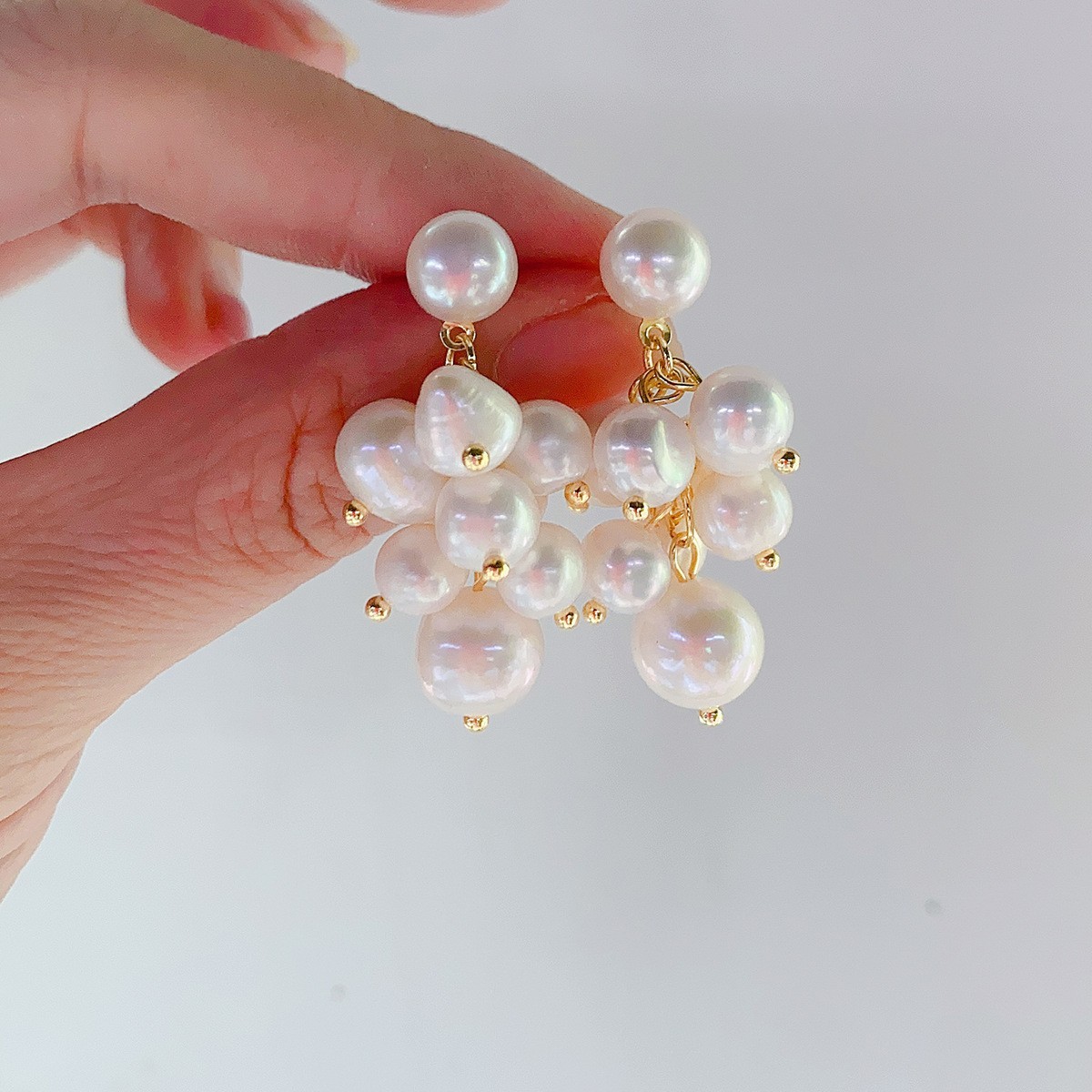 New Style Fresh Summer Colorful Grape Freshwater Pearl Earrings Women Sweet Elegant Versatile Pearl Studs Geometric Pattern