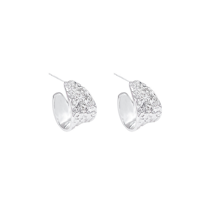 Elegant Silver Folded Metal Earrings Women's High-End Sensation Cold Style Studs Trendy Fashion Jewelry Accessories