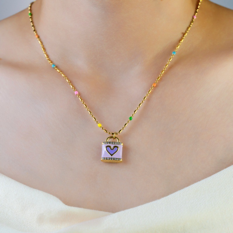 Vintage European And American Style Unisex Heart Lock Pendant Necklace Luxurious Lightweight Vacuum Electroplated Elegant 304 Stainless Steel Jewelry Accessories