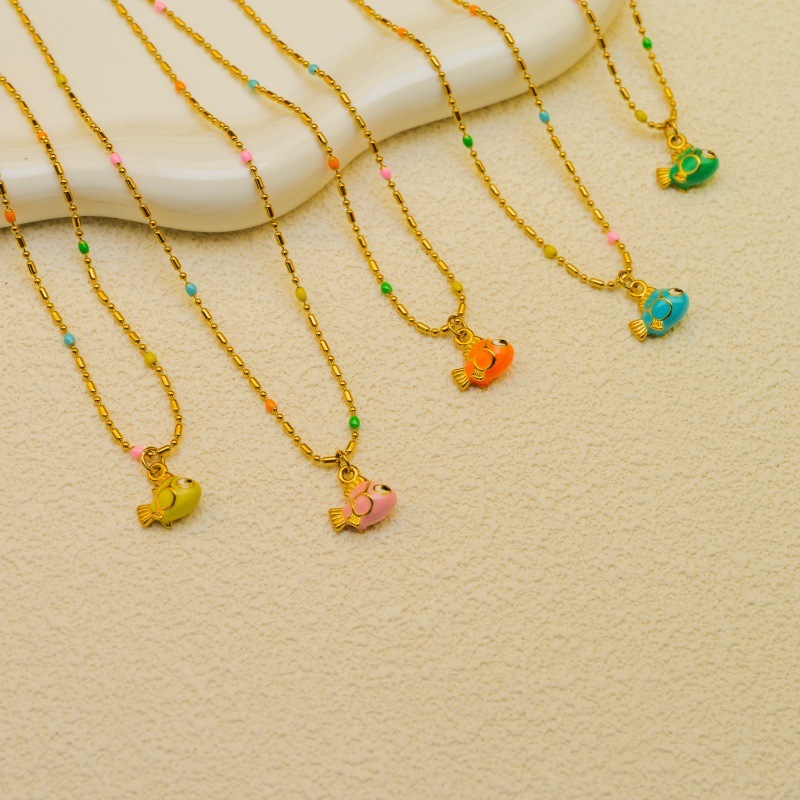 304 Stainless Steel Fish Pendant Necklace Cute Fat Fish Design Elegant Fashion Accessories Ladies European American Style Jewelry