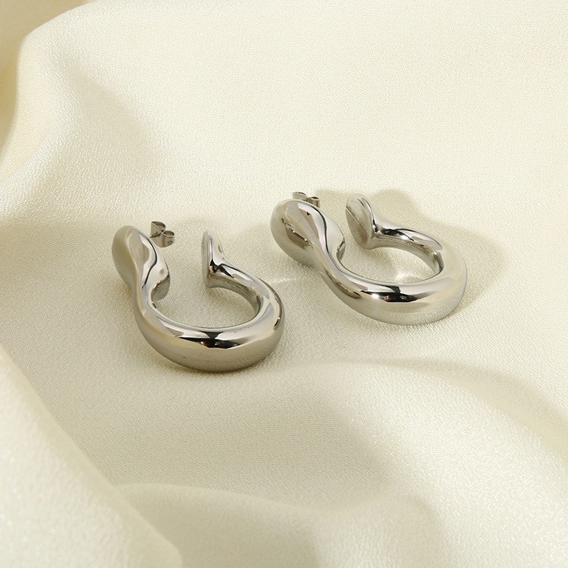 Fashionable Geometric Stainless Steel Hoop Earrings Unusual U-Shaped Waterproof Women's Jewelry Accessories Ins Style Gold Plated