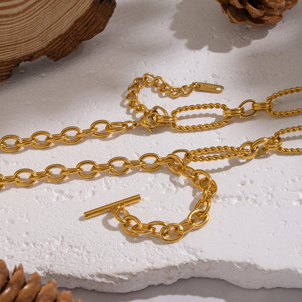 Geometric Minimalist Style Electroplated Real Gold Vacuum Electroplating (In Furnace) One-Word Tassel Pendant Necklace Women's Sweater Chain Accessories Jewelry Wholesale