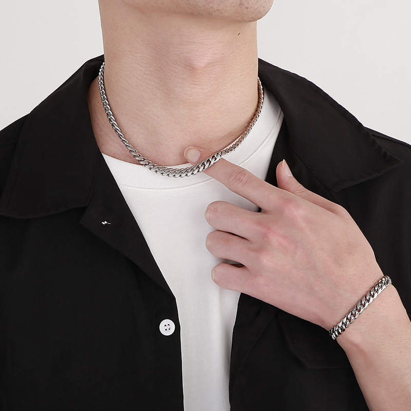 304 Stainless Steel Solid Color PVD Coated 18K Gold Plated Classic Style Waterproof Non Tarnish Chain Bracelets Necklace
