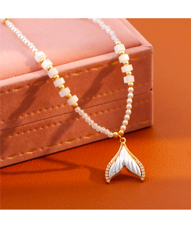 Summer Luxury Abalone Shell Necklace French Fish Tail Pendant Adjustable High-End Elegant Beads Necklace Women Fashion Accessories