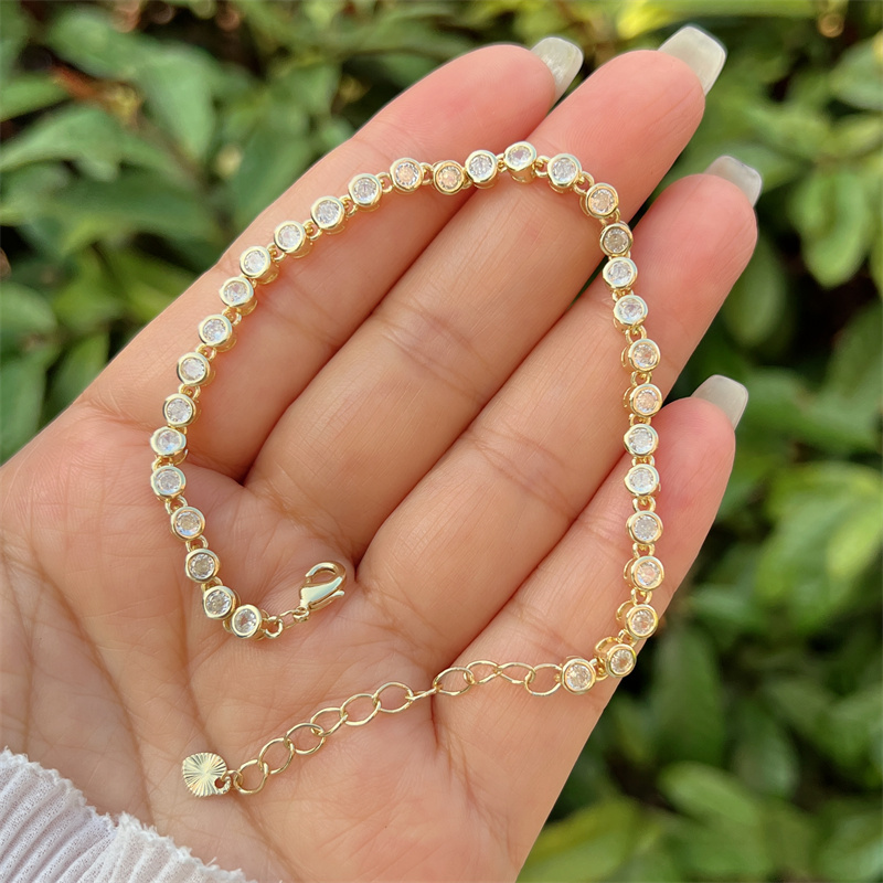 Wholesale Jewelry Classic Style Round Copper Zircon 18K Gold Plated Inlay Bracelets