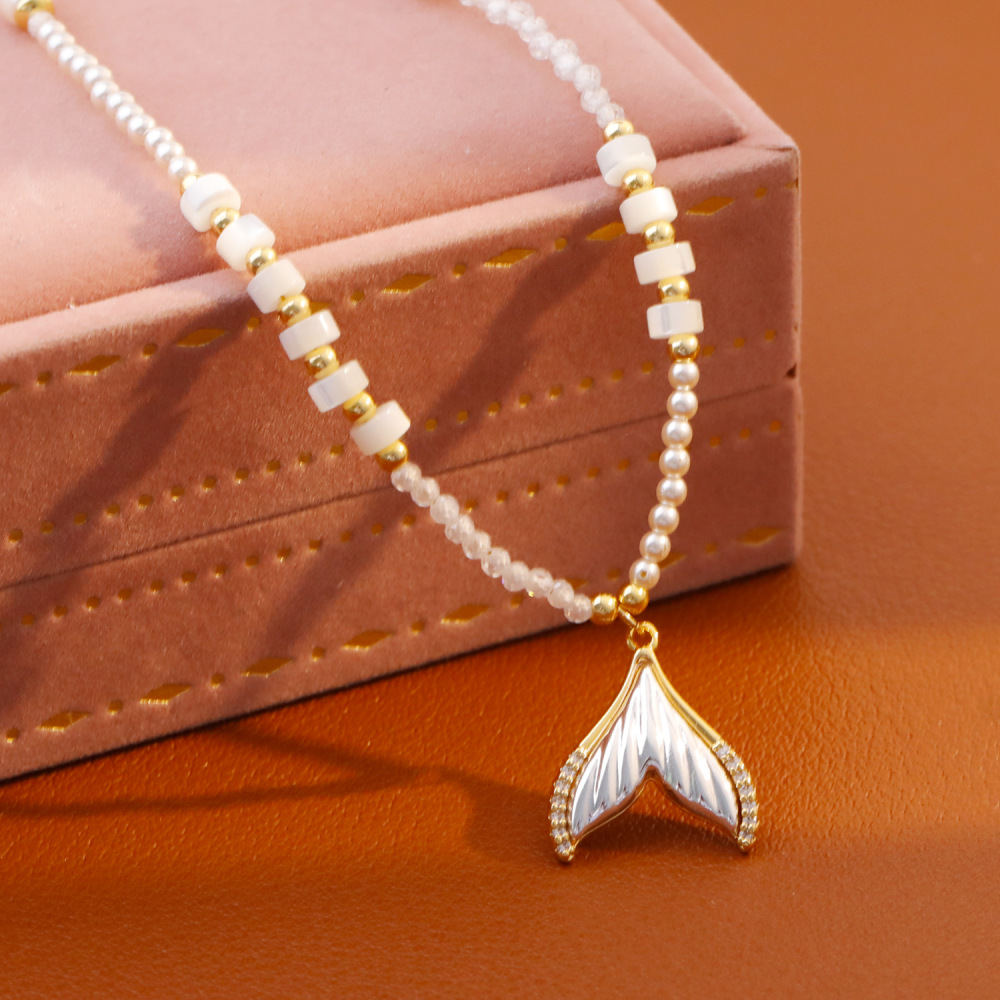 Summer Luxury Abalone Shell Necklace French Fish Tail Pendant Adjustable High-End Elegant Beads Necklace Women Fashion Accessories