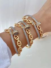 Nail Chain Bracelet