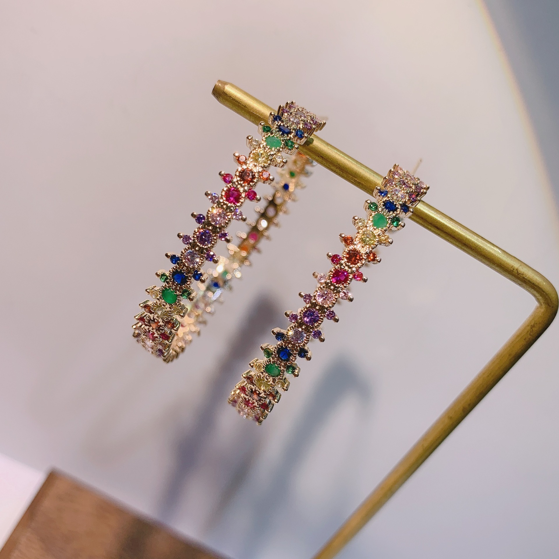 1 Pair Vacation Classic Style Color Block Inlay Copper Zircon Earrings