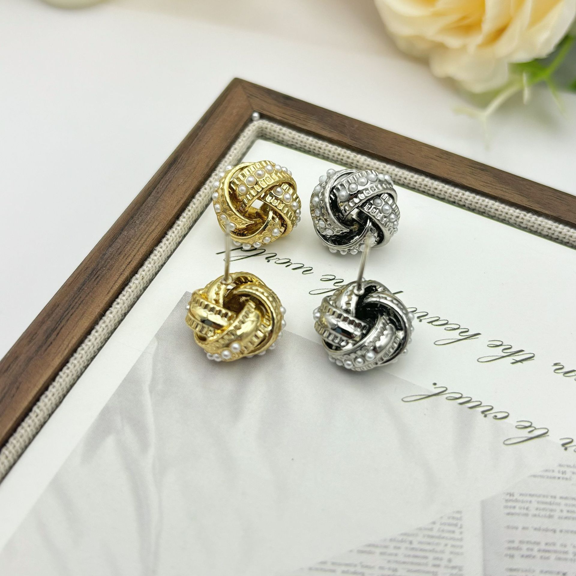 S925 Silver Needle Pearl Earrings Golden Wrap Women's Fashion Jewelry Geometric Pattern Hoops Electroplated Copper Accessories