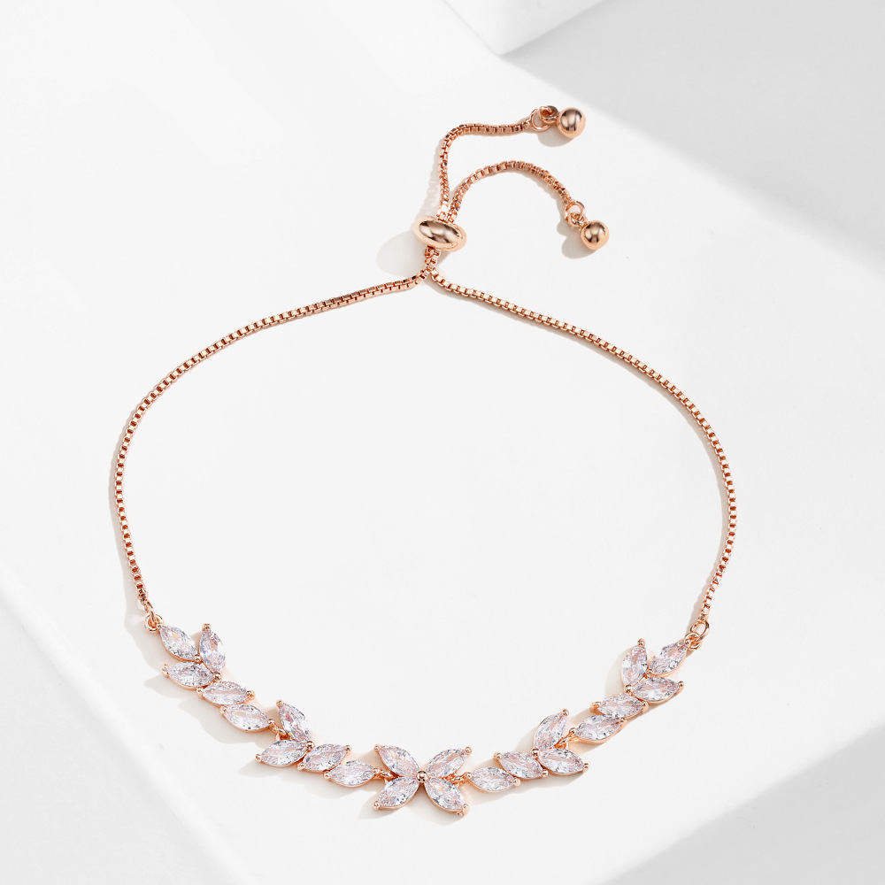 Fashionable Classic Full Embedded 3A Horse Eye Zirconia Bracelet Women's Versatile Floral Stylish Accessory For Anniversary