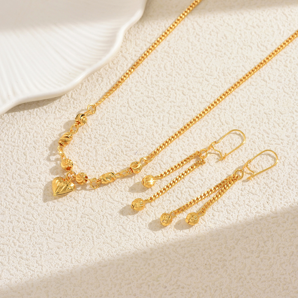 Three-Piece Sweet Heart Tassel Necklace Earring Set For Party Wear Gold Plated Copper Jewelry Accessories Fashionable Festive