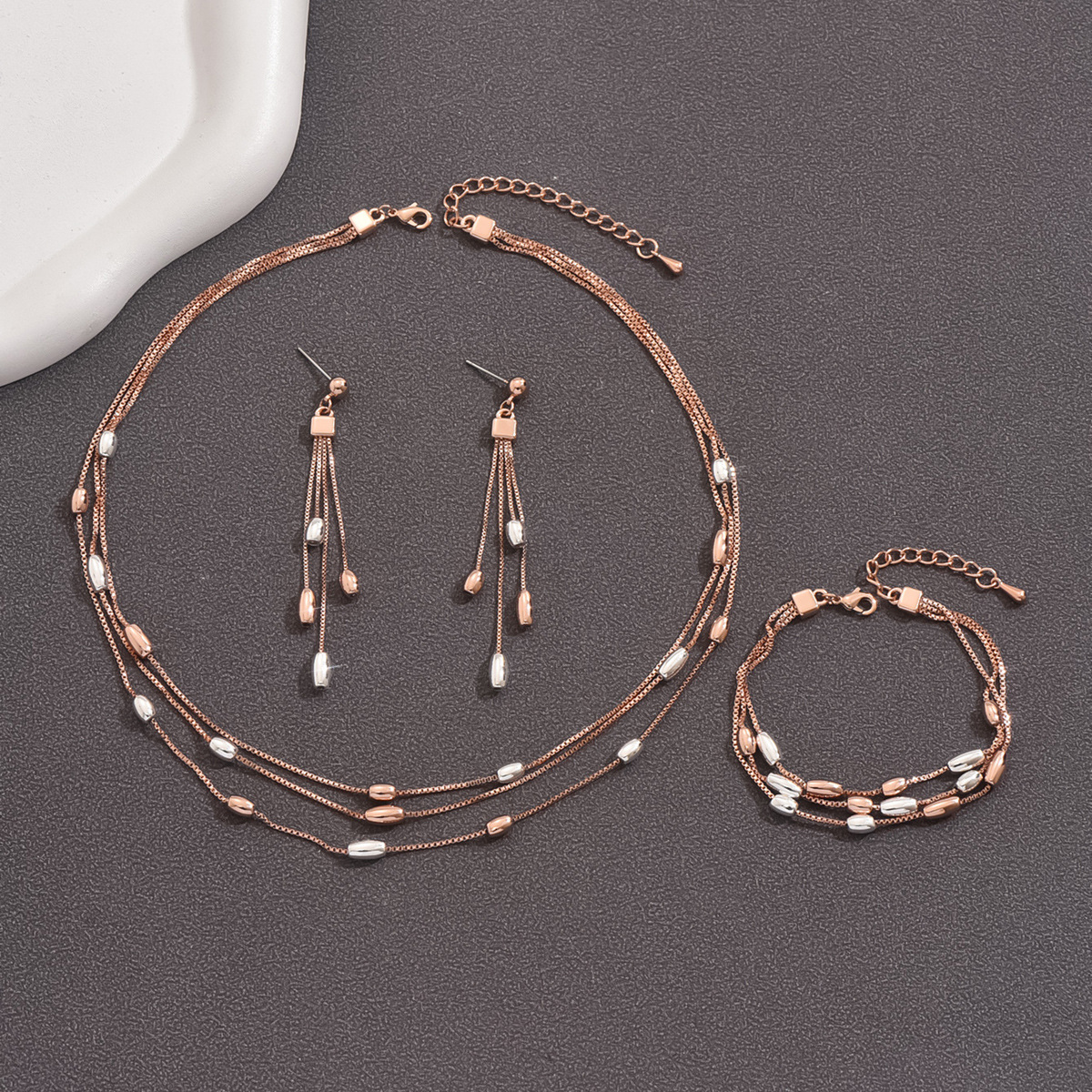 Low Allergy Snake Chain Necklace And Earring Set For Women Color Retention Jewelry Set  Style Simple Geometry Pattern